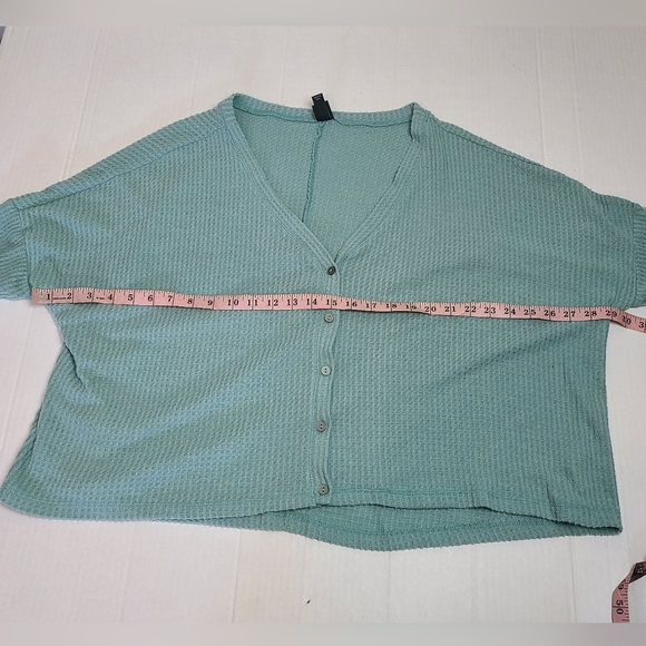 Thermal Knit Oversized Button Front Cardigan Sweater - Picture 11 of 13